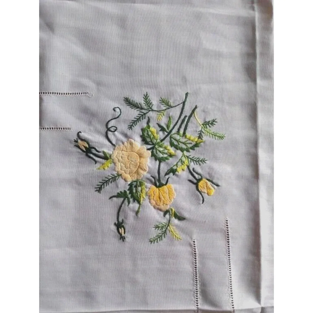 N/A vintage embroidered